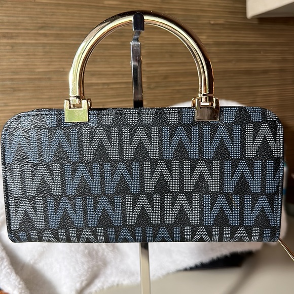 Mia K Wallet with Gold Tone Handles - Picture 2 of 7